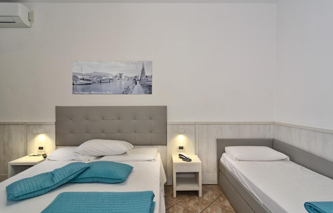 Hotel Bella Riviera Lungomare Viareggio Exterior foto